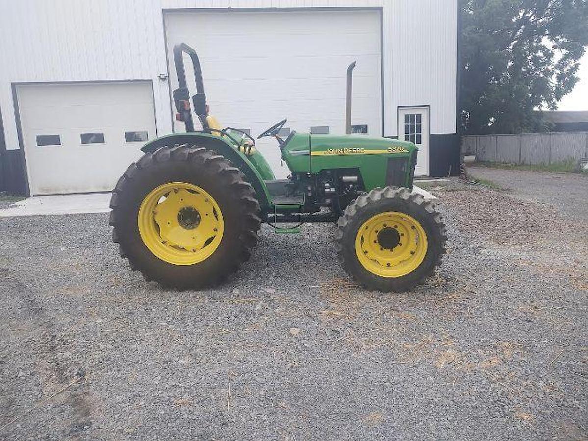 Used 2002 JOHN DEERE 5320