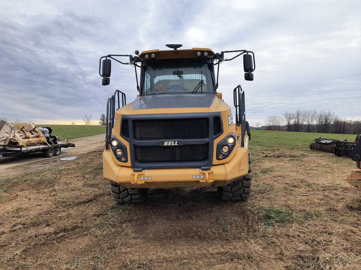 Used 2019 Bell B25E Dump Truck