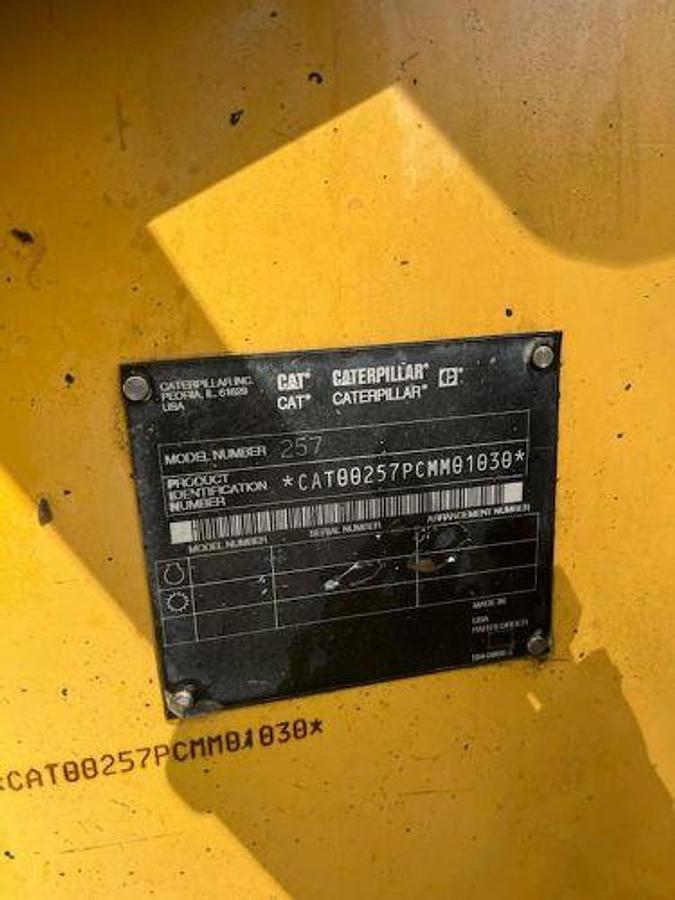 Used 2003 CATERPILLAR 257