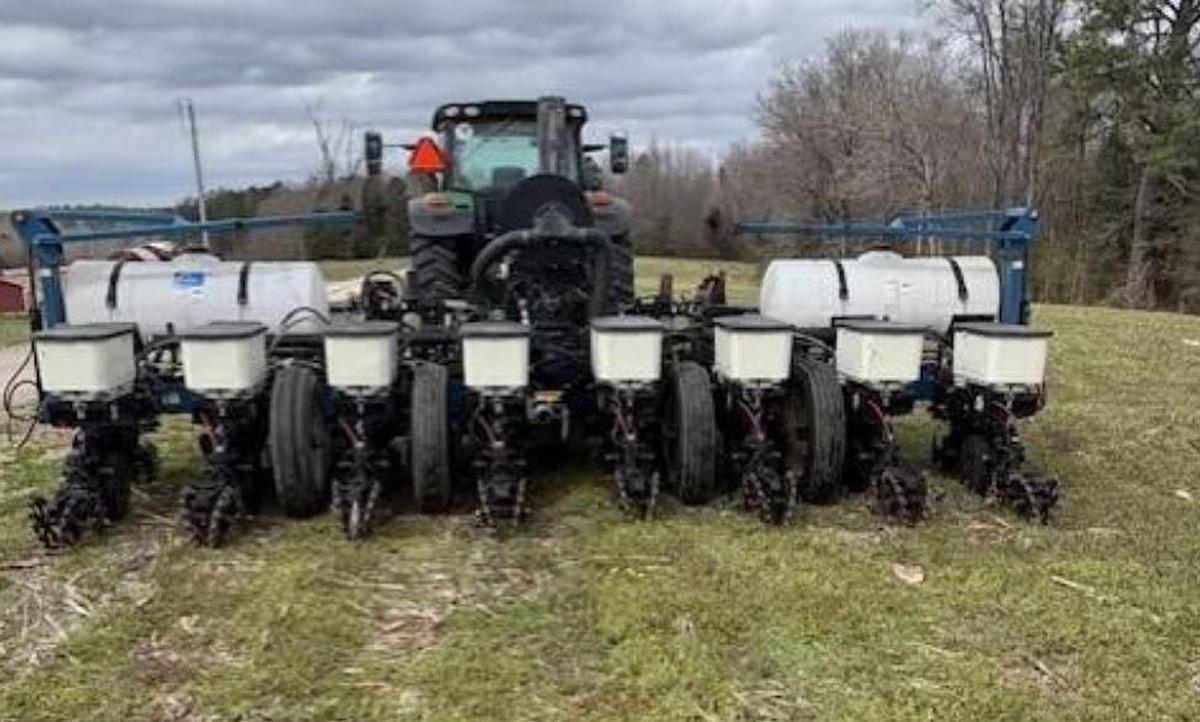 Used 2016 Kinze 3500