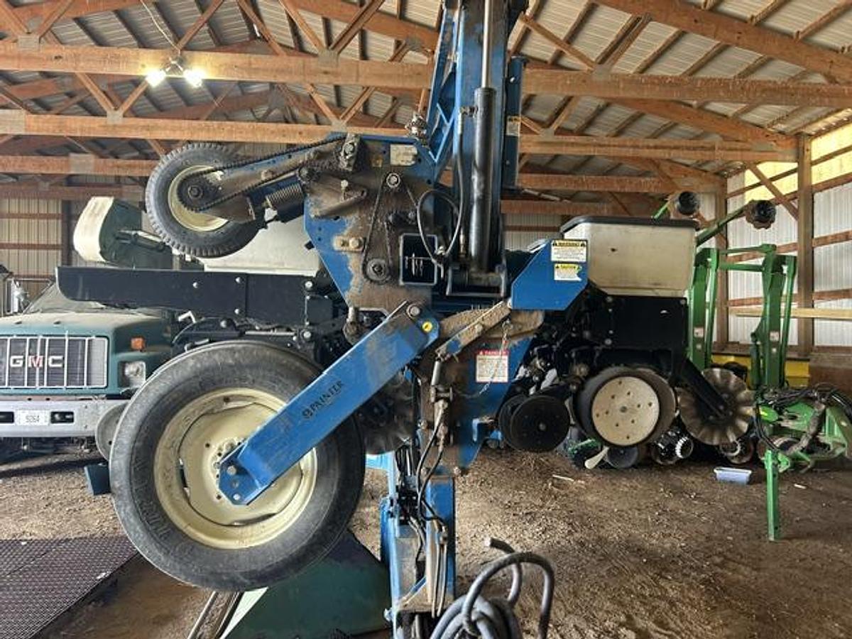 Used 2006 Kinzie 3600