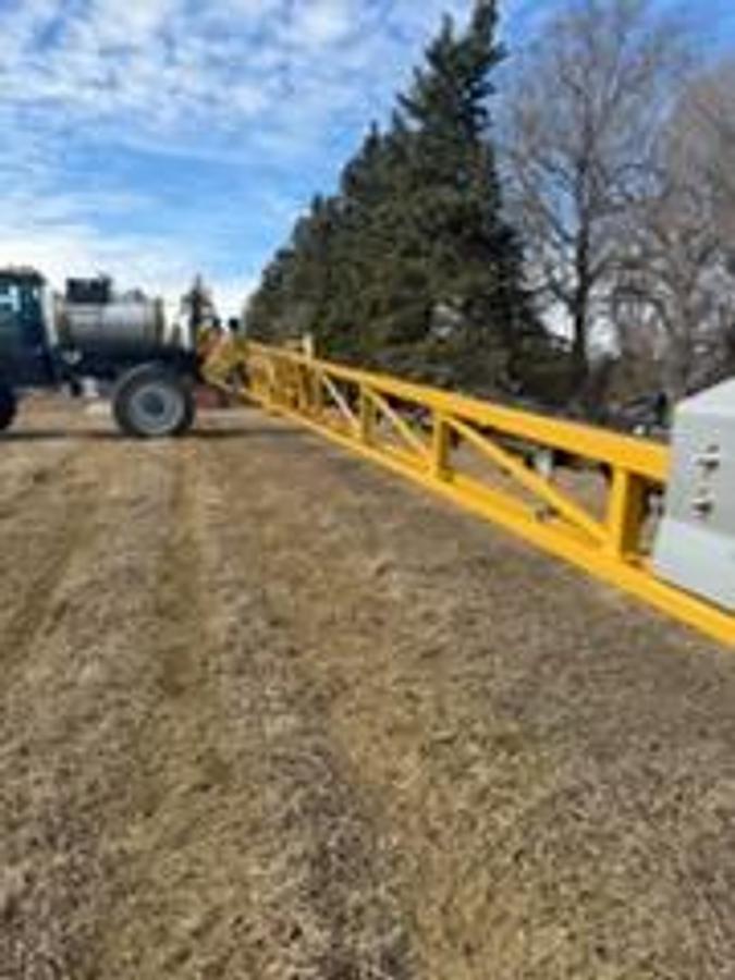 Used 2021 ROGATOR RG1300C Self Propelled Sprayer
