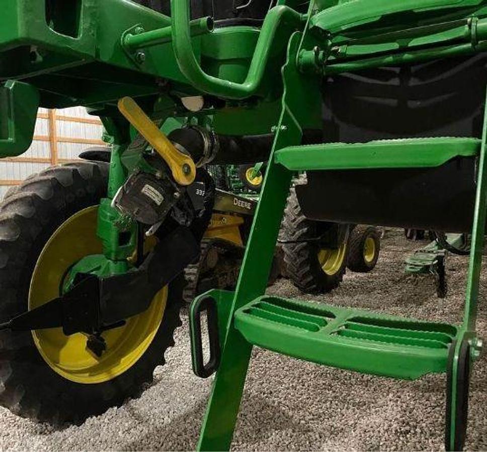 Used 2012 JOHN DEERE 4730 Self Propelled Sprayer