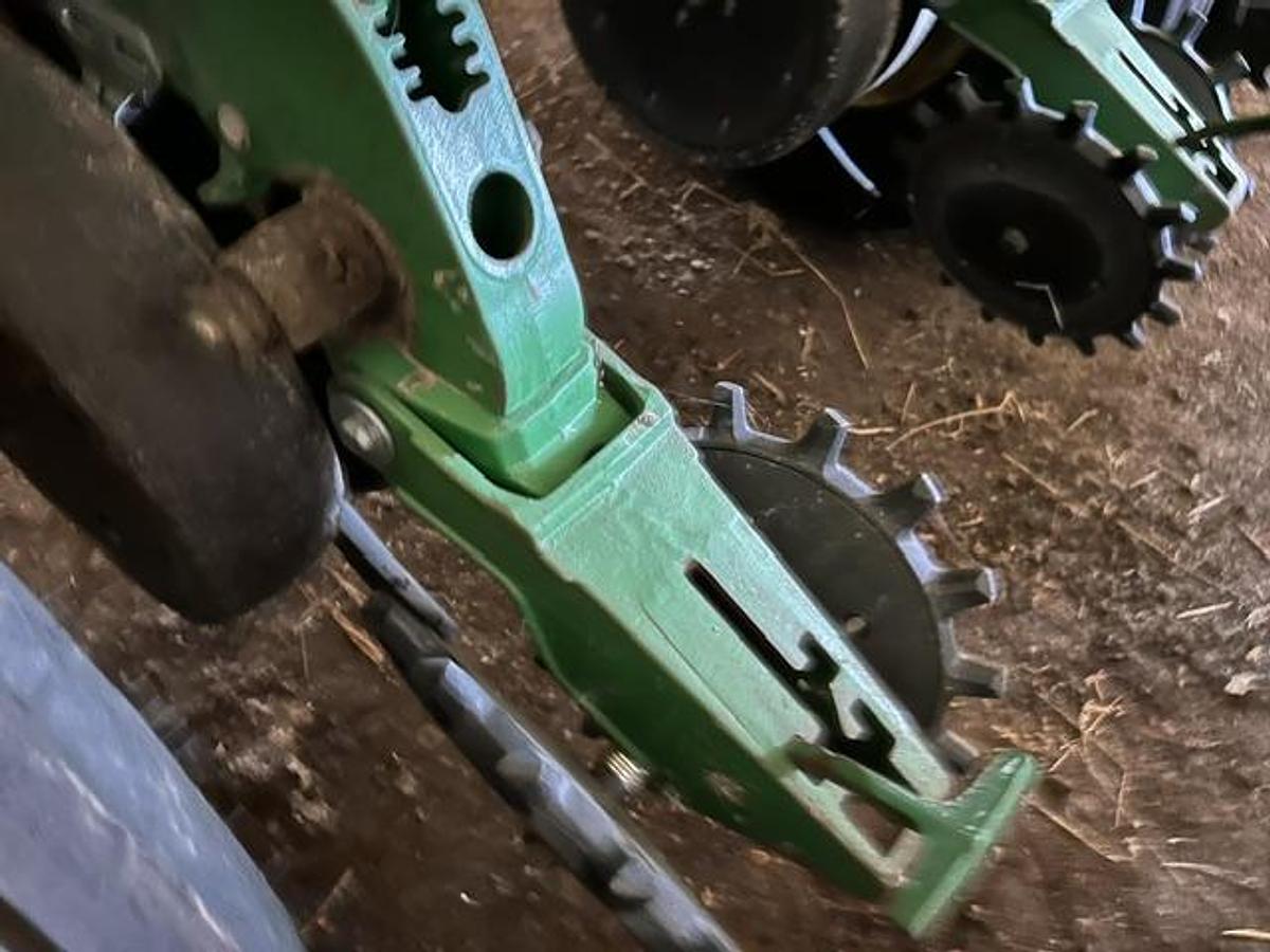 Used 2006 John Deere 1770NT