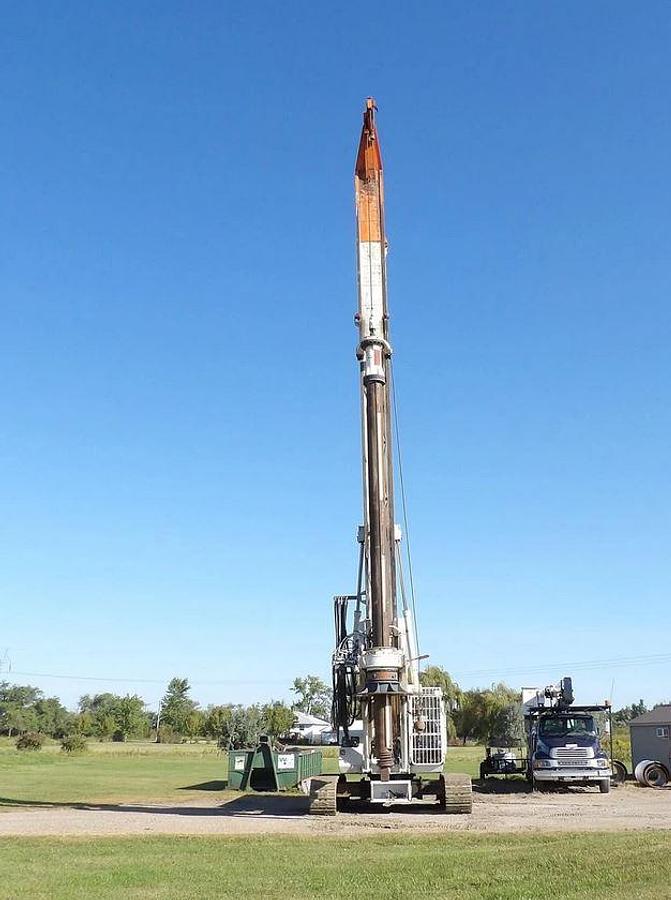 Used 2005 SOILMEC R312-200 Verticle Drill