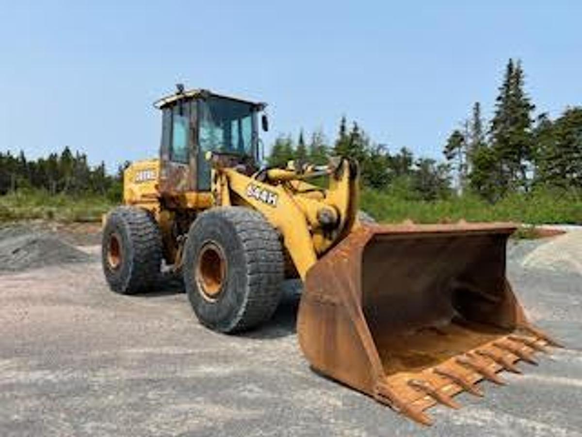Used 2002 John Deere 644H Wheel Loader