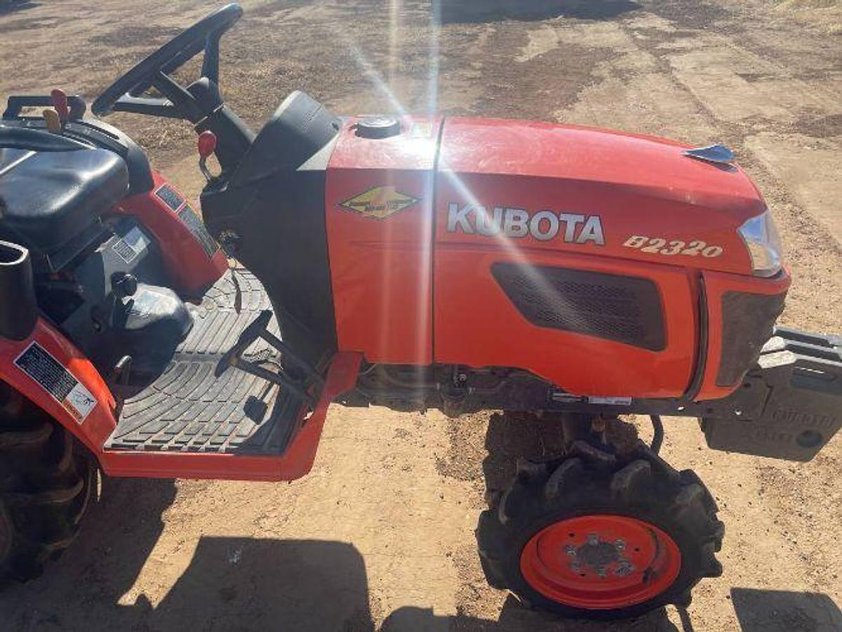 Used 2019 Kubota B2320 4WD Tractor