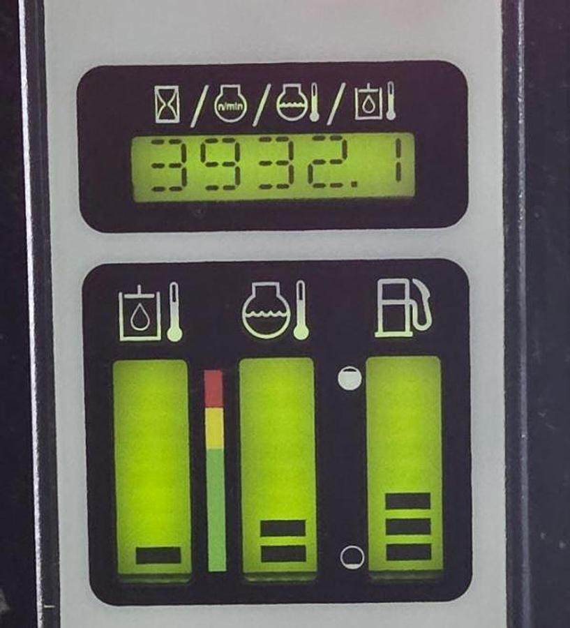 Used 2011 New Holland L220