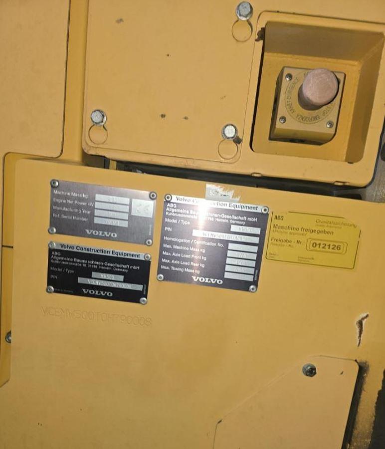 Used 2011 VOLVO MW500