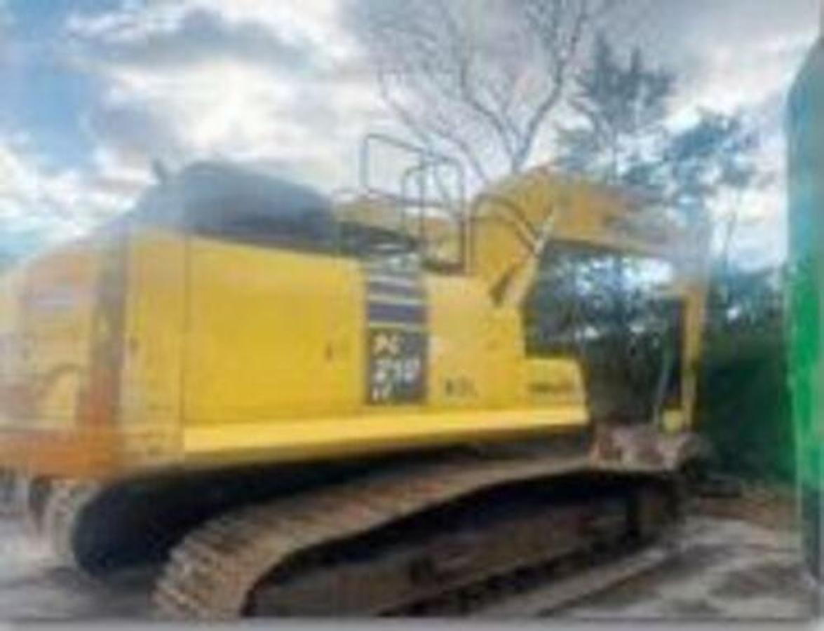 Used 2020 KOMATSU PC210LC 11 Excavator