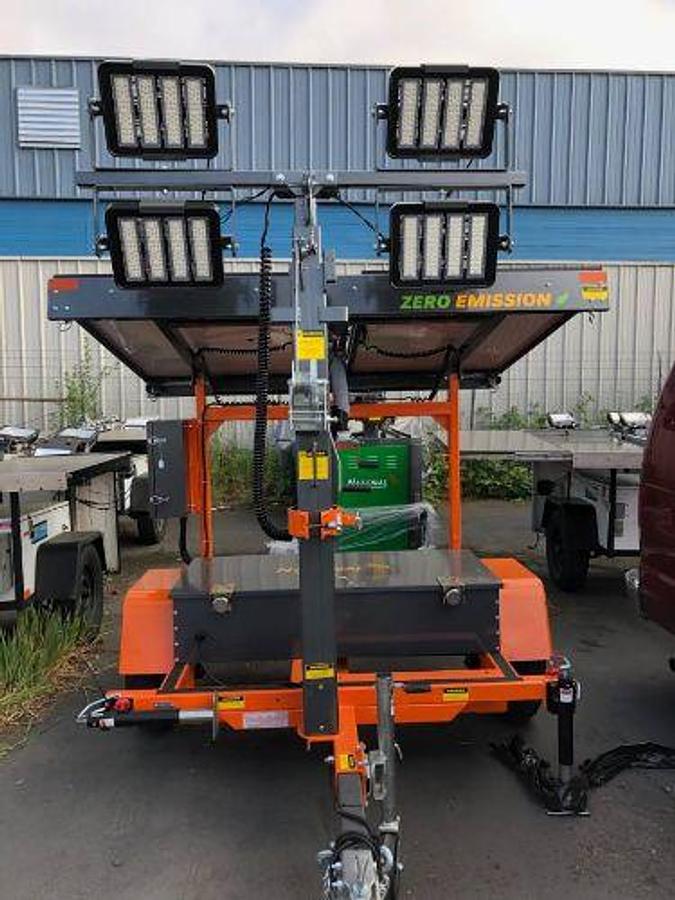 Used 2019 National Signal Solar Light Tower Trailer