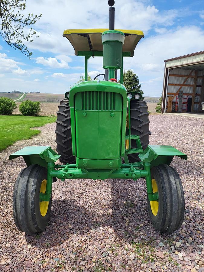 Used 1964 John Deere 4020