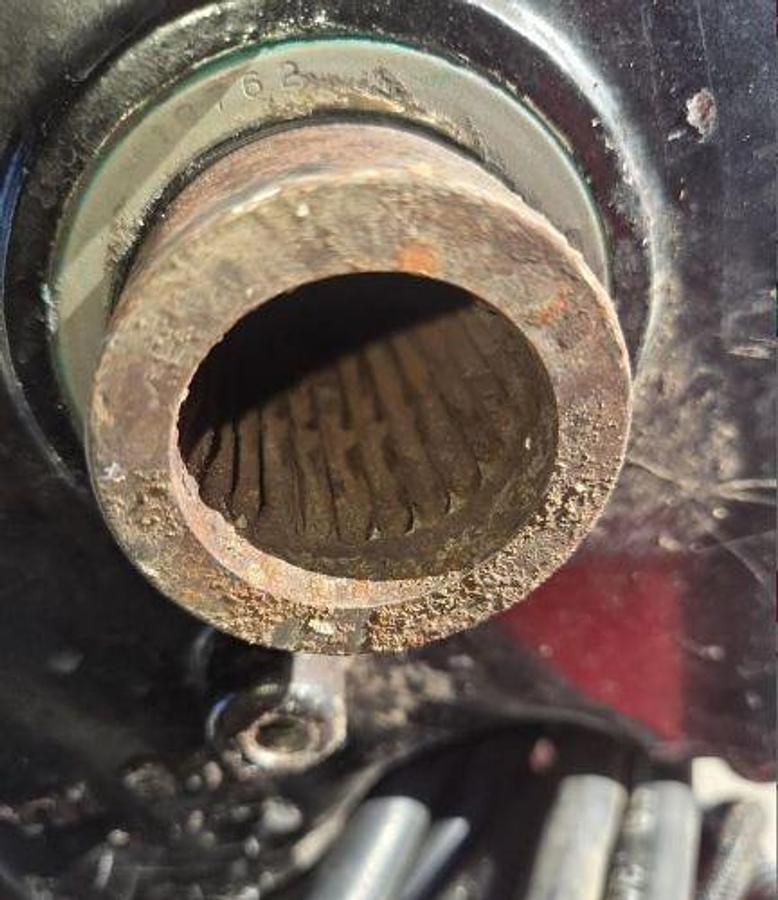 Used 2007 WHITE 8200