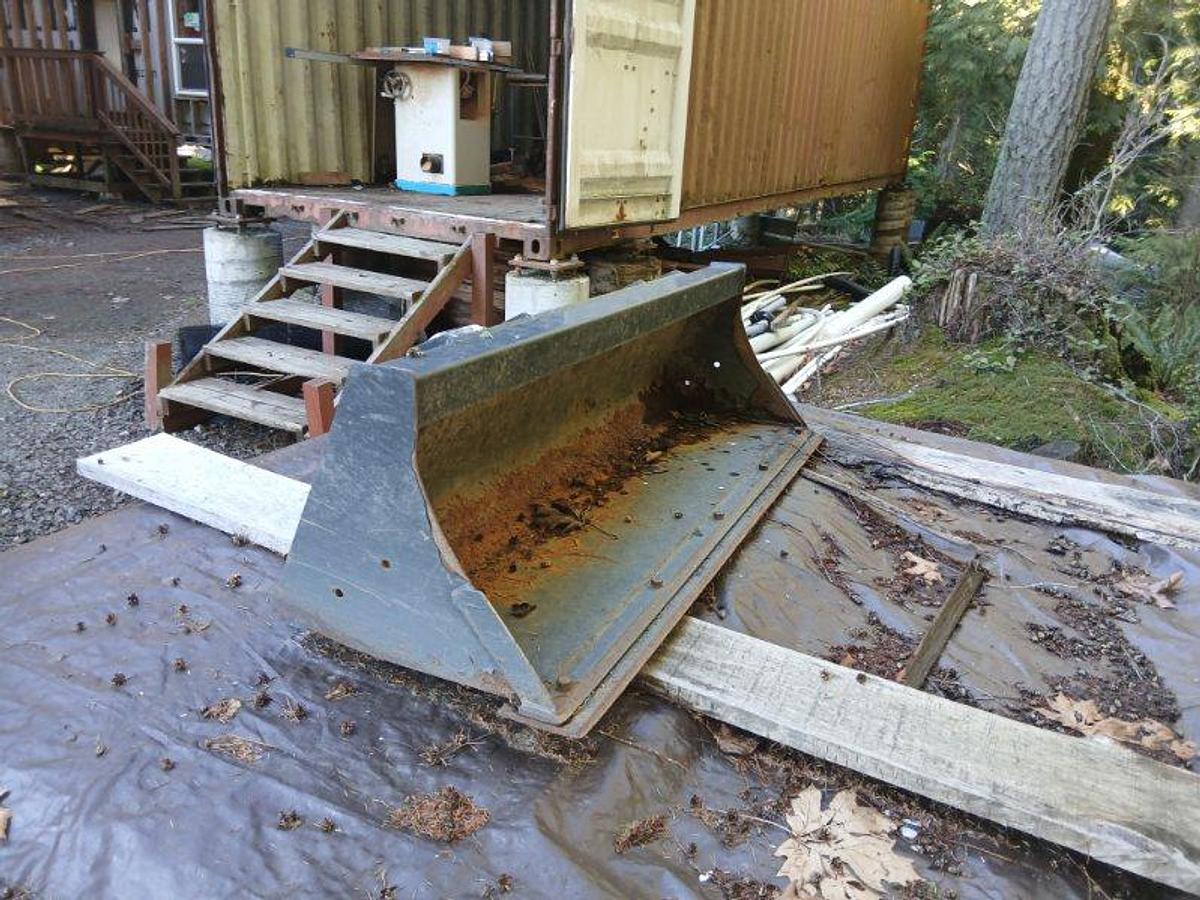 Used 2019 LS XJ2025 Tractor with Backhoe