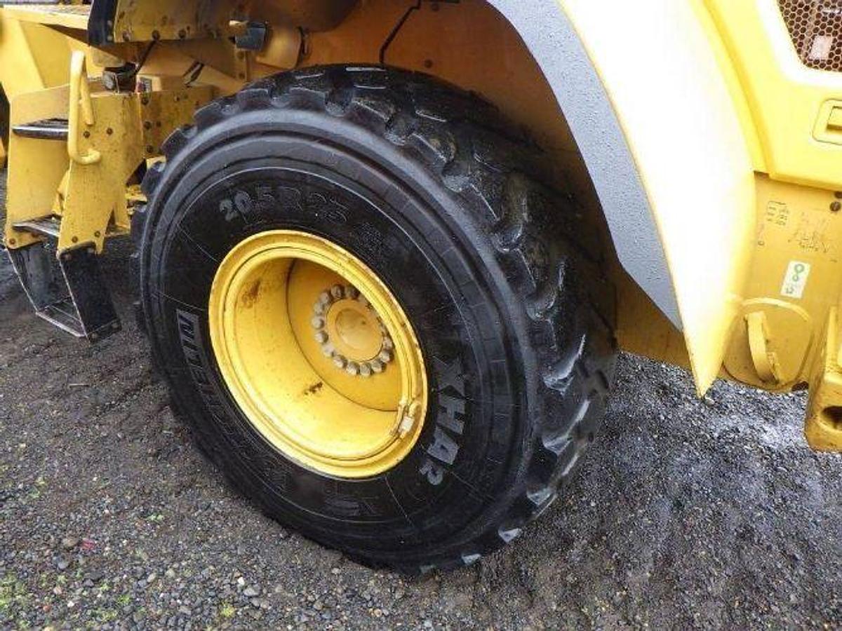 Used 2015 CATERPILLAR 930K Wheel Loader