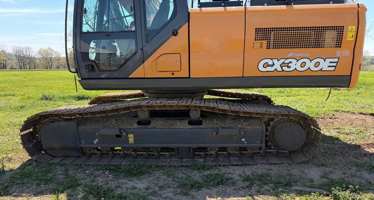 Used 2022 CASE CX300E