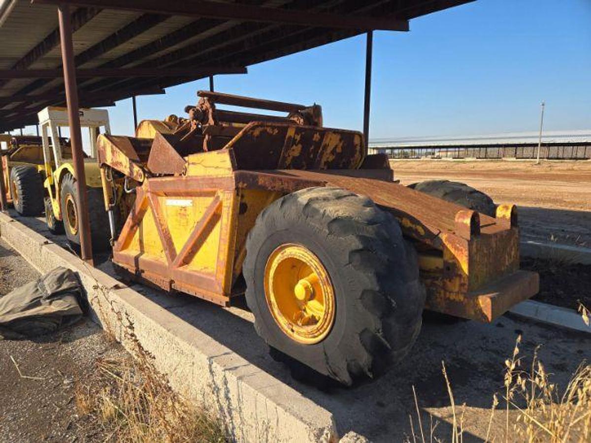 Used 1970 JOHN DEERE 760A