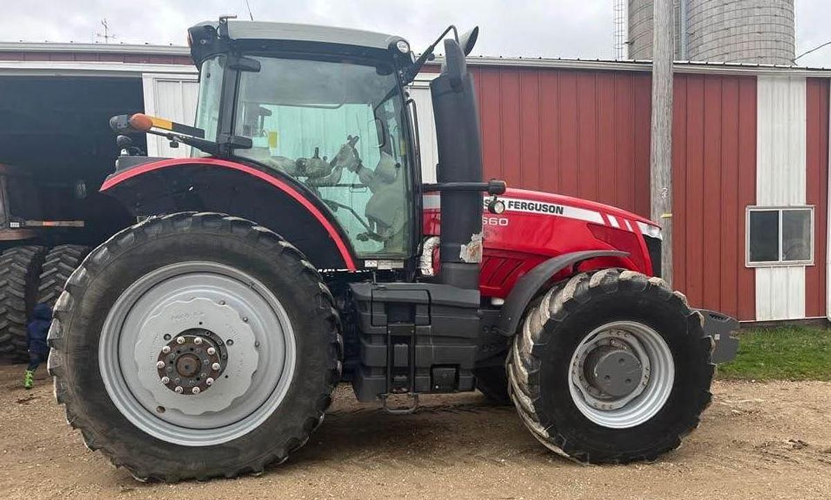 Used 2014 Massey Ferguson 8660
