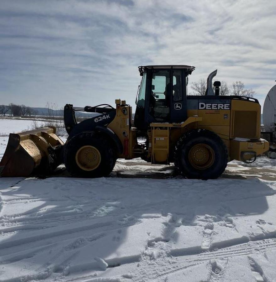 Used 2014 Deere 624K
