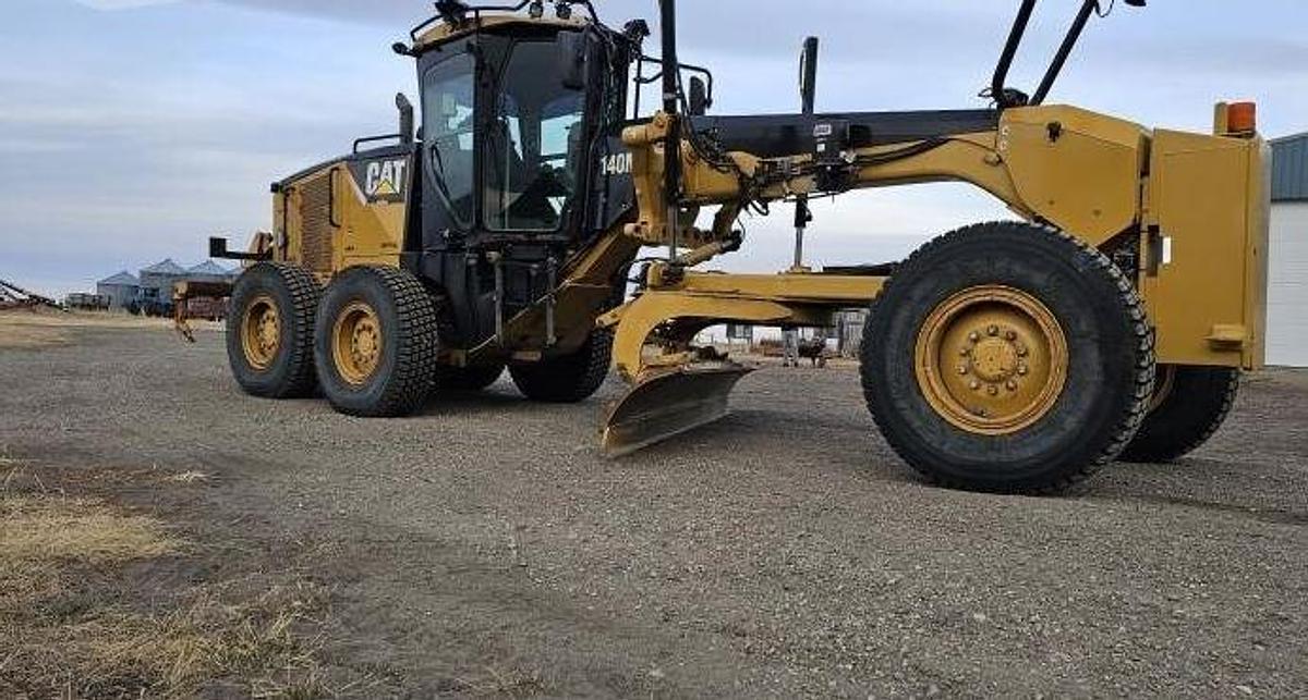 Used 2008 CATERPILLAR 140M Motor Grader