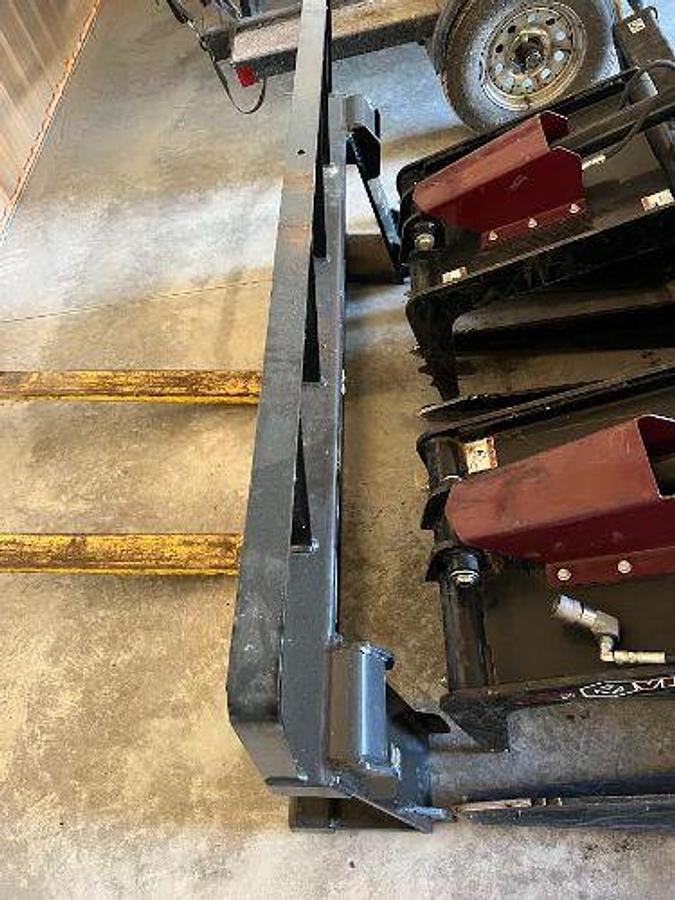 Used 1999 NEW HOLLAND TV140