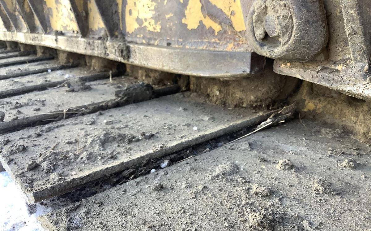 Used 2012 Komatsu D65PX-17