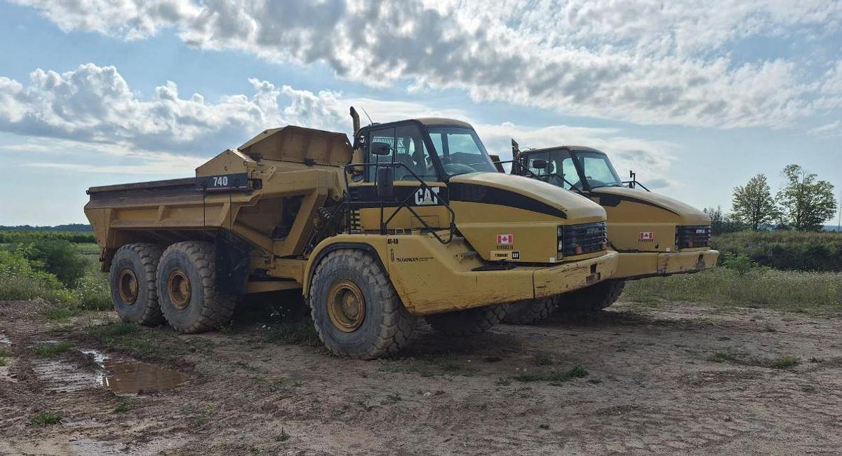 Used 2005 Caterpillar 740 Ej