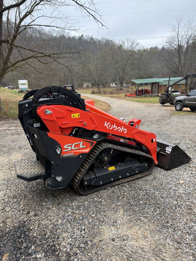 Used 2024 Kubota SCL1000