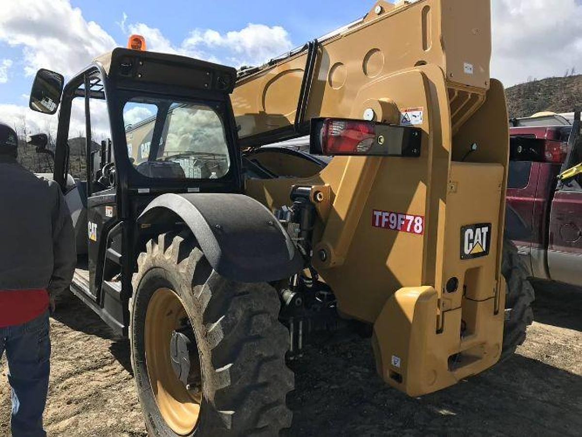 Used 2016 CATERPILLAR TL642D