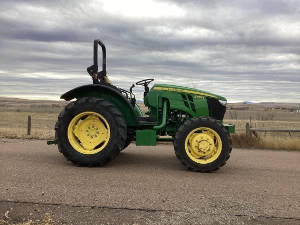 Used 2020 John Deere 5075E