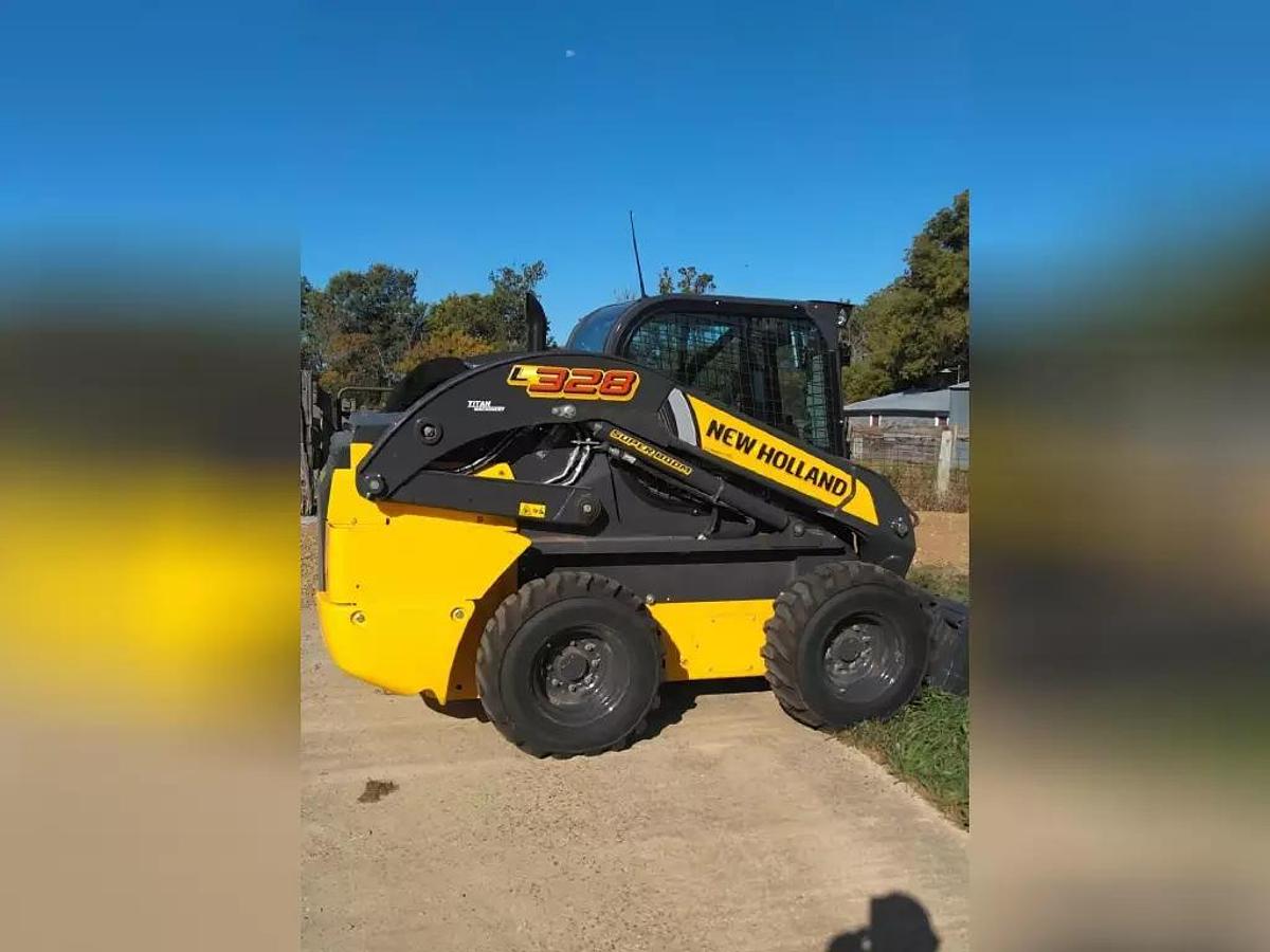 Used 2022 New Holland L328 Super Boom