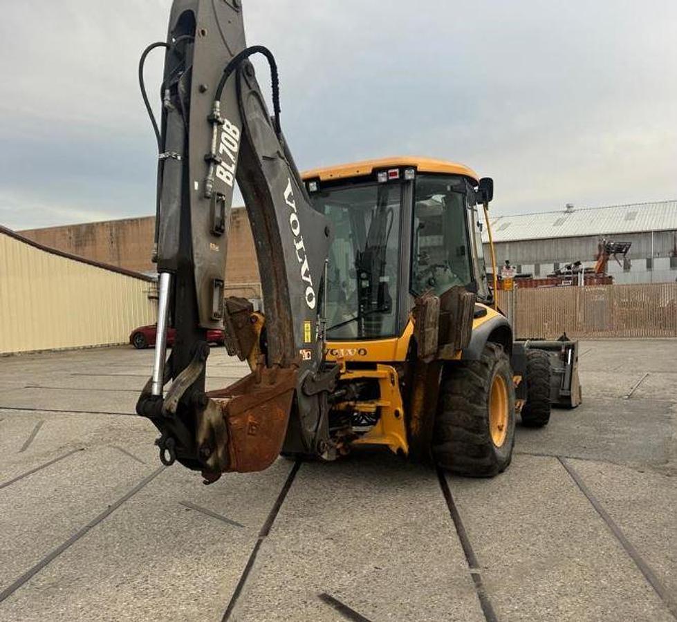 Used 2013 Volvo BL70B