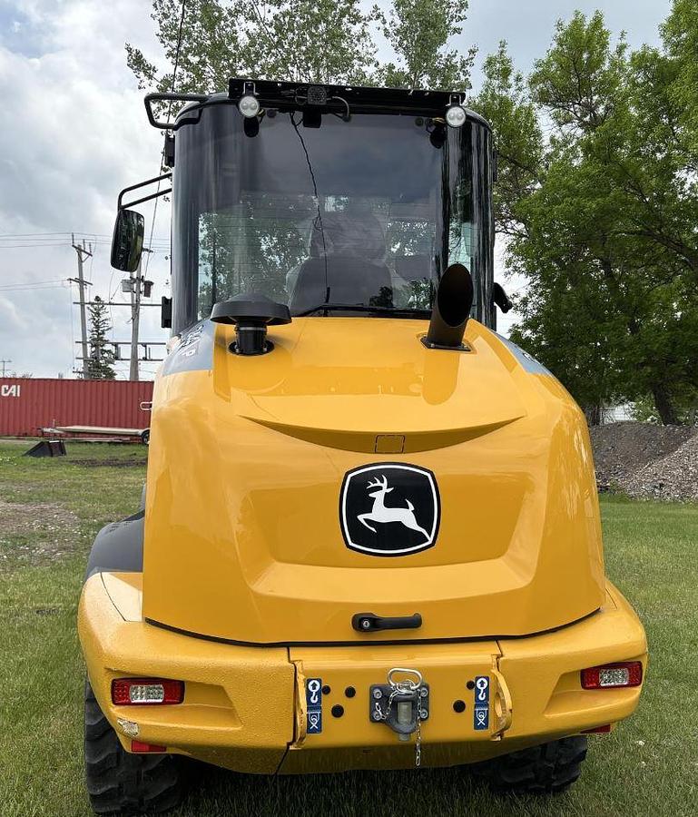 Used 2014 Deere 244J