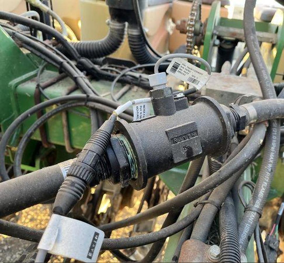 Used 2015 Great Plaines YP625A-12TR