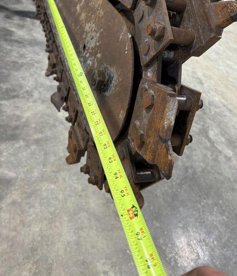 Used 2013 Ditch Witch RT80