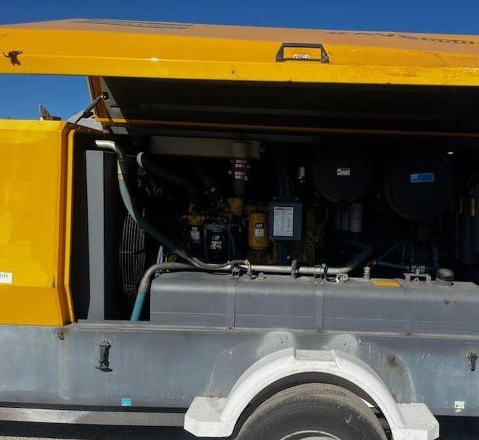 Used 2014 ATLAS COPCO XAVS650CD7 Air Compressor