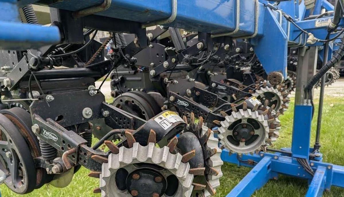 Used 2014 Kinze 3500