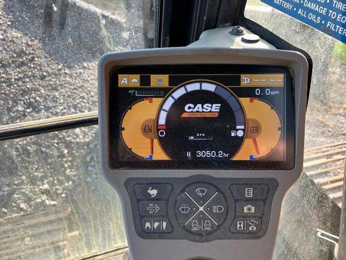 Used 2015 Case CX160C