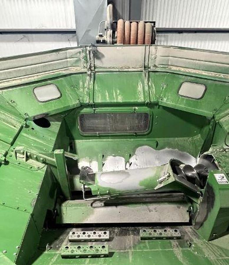 Used 2016 JOHN DEERE S670