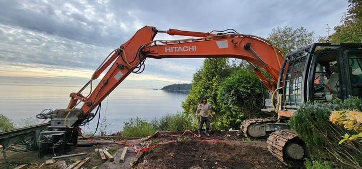 Used 2015 Hitachi ZX245LC-5 Excavator 