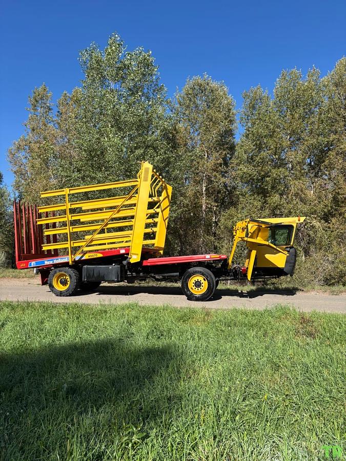 Used 2015 New Holland 9870