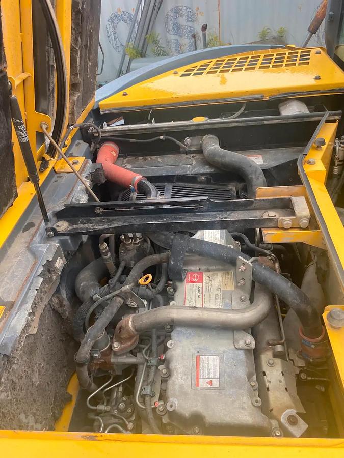 Used 2011 Cobelco 235 SR Excavator