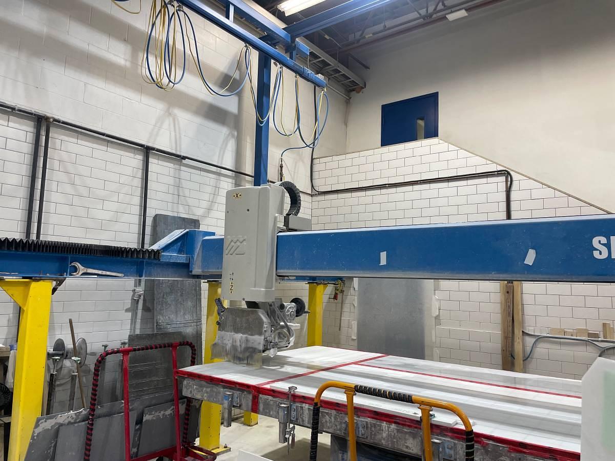 Used 2003 Space Denver Bridge Saw