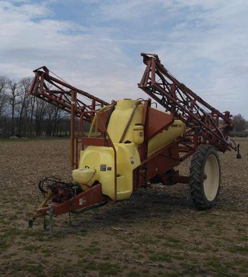 Used 2005 Hardi Navigator 1100