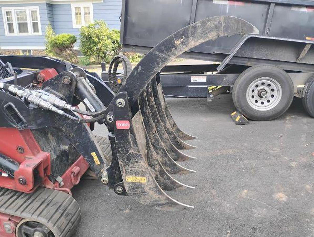 Used 2020 TORO Dingo TX1000 with Four Attachments