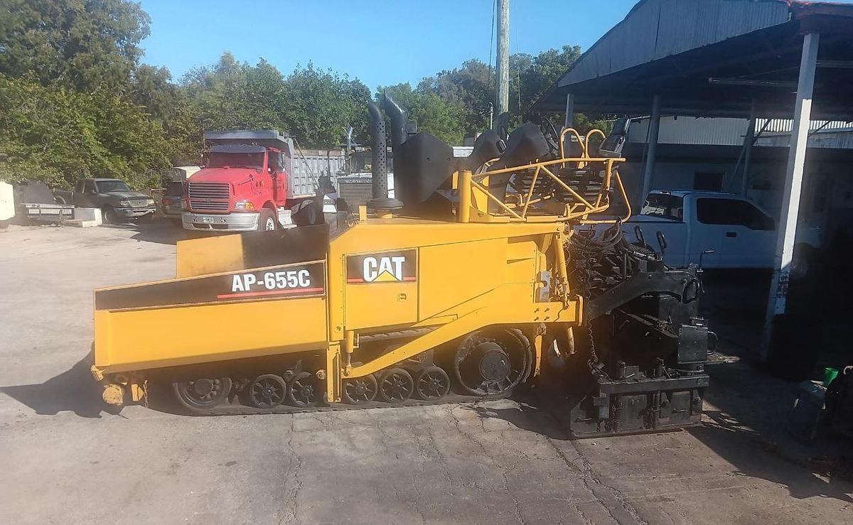 Used 2004 CATERPILLAR AP-655C