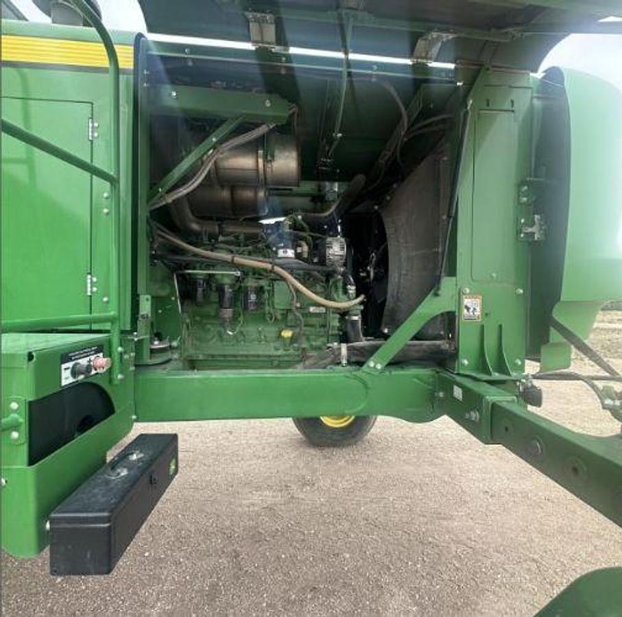 Used 2021 JOHN DEERE W235