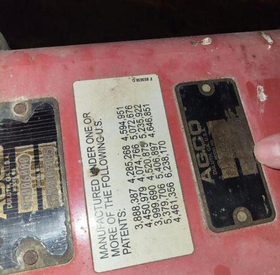 Used 2012 WHITE 8524