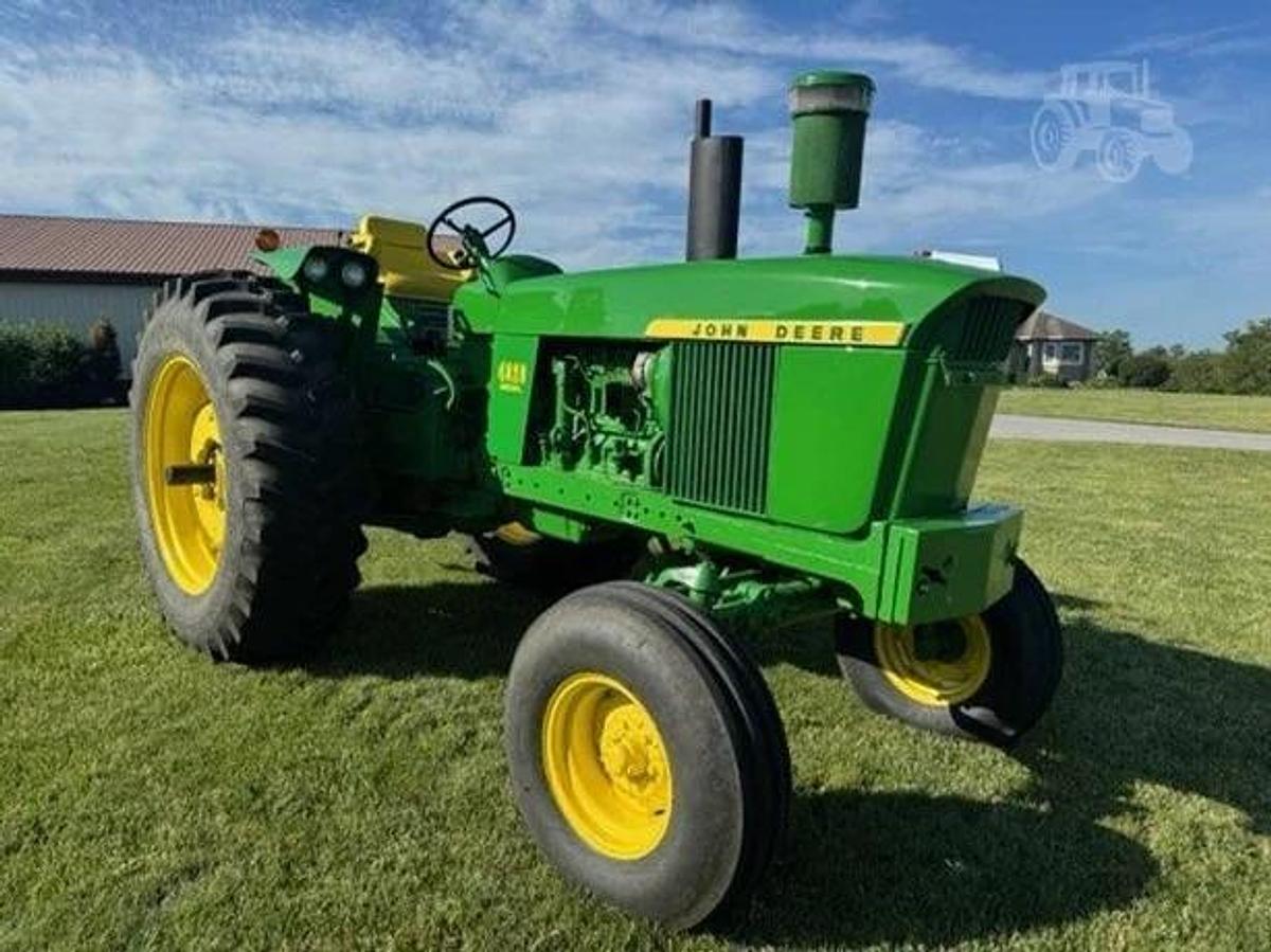 Used 1971 John Deere 4020