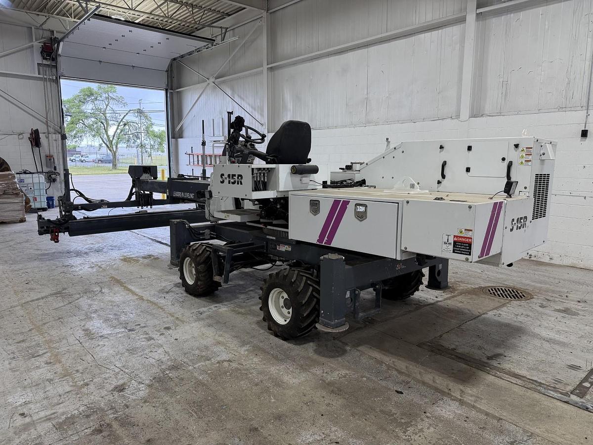 Used 2024 SOMERO S15R Laser Screed